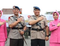 Dansat Brimob Polda Sulsel Berganti
