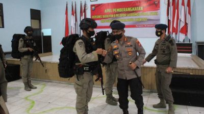 Anggota Brimob Parepare Dikirim ke Papua. Kapolres: Jaga Kepercayaan