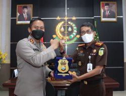 Kapolres Parepare Kunjungi Kantor Kejari, Ada Apa?
