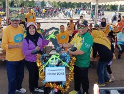 Sungguh Beruntung Harnida IRT di Bone Raih Motor Bebek Lomba Fun Bike