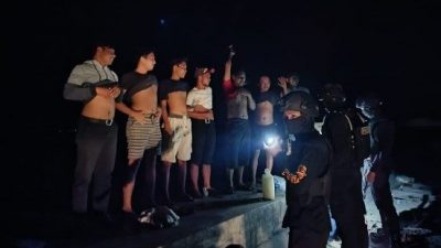 Dua Pemuda di Tapango Duduk di Dekker Mencurigakan, Polisi Dekati, Ini yang Terjadi