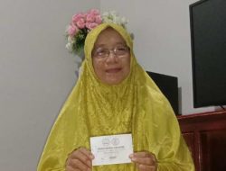 Hapsah, Guru SMAN 3 Bone Raih Umroh Undian Shalat Tarwih