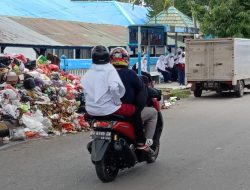 Sampah di Jalan Gunung Jayawijaya Bertumpuk, Kok Bisa?