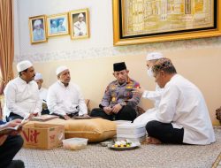 Takziah ke Rumah Duka  Habib Zen Bin Umar, Kapolri: Beliau Saya anggap Ayah Sendiri