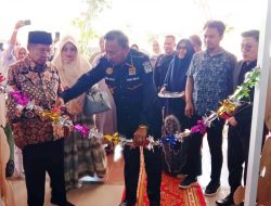 Wakil Bupati Bone Resmikan Swalayan Surya Indah Cokro Ke- 15