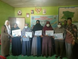 Pemdes Lakukang Salurkan BLT DD Tahap XI
