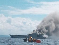 Kebakaran Hanguskan Kapal Perang Milik TNI-AL di Perairan Selayar