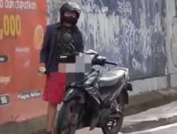 Heboh, Seorang  Pemotor di Makassar Pamerkan  Kemaluan di Depan Wanita