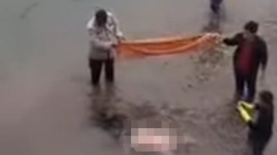 Warga Dihebohkan Penemuan Sosok Mayat Tanpa Busana di Bawah Jembatan