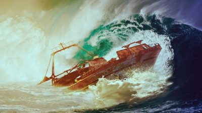 Kapal dari Pulau Pajennekang Menuju Pangkep Tenggelam, 5 Meninggal