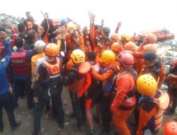 Seorang nelayan bernama Abdul (30) dilaporkan hilang Kontak  sejak perahu di sekitaran Central Point of Indonesia