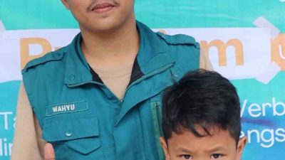 Khitan Massal untuk Dhuafa Episode 7 Dirangkaikan Donor Darah Terselenggara di Makassar