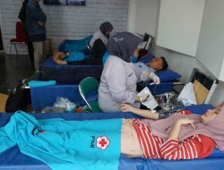 Moment Pas Untuk Donor Darah setelah Donor Suara Digelar oleh Cv. Rachmat Makassar