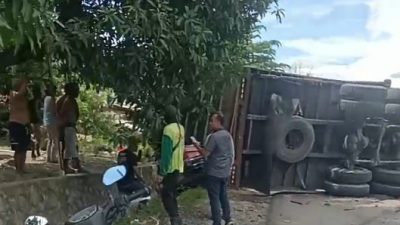 tabrakan beruntun Sidrap