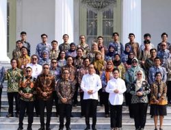 Presiden Jokowi dan Ibu Negara Iriana Pamitan Jelang Purnatugas, Ini Kesan Pesan Keluarga Besar Istana