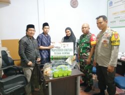 BAZNAS Bone Serahkan Bantuan Dana Bedah Rumah kepada 3 Warga Penerima Manfaat