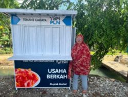YBM PLN UP3 Watampone Berbagi Tenant Cahaya