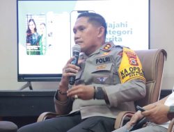 Kapolres Bone Jadi Narasumber Program RRI Dalam Program Radio Luar Studio