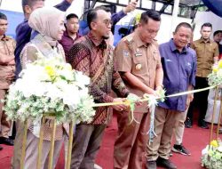 PLN Resmikan Stasiun Pengisian Kendaraan Listrik Umum (SPKLU) dan Ruang Teduh di PLN UP3 Watampone