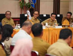 Sukses Lewati 2024 Sebagai Tahun Politik, Pj Gubernur Prof Zudan Ajak Masyarakat Sambut 2025 Sebagai Tahun Ekonomi dan Investasi