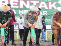 Dukung Program Ketahanan Pangan Nasional, Kapolres Bone bersama Forkopimda Tanam Jagung 1 Juta Hektar