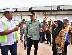 Pastikan Ketersediaan Pupuk untuk Petani Sulsel, Prof Fadjry Djufry Pangkas Penghambat Arus Distribusi