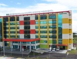 Dinding Rusak, RS Hasri Ainun Parepare Butuh Perbaikan Segera!