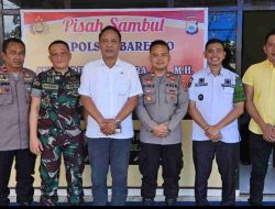 Pisah Sambut Pejabat Lama Dan Pejabat Baru Kapolsek Barebbo Polres Bone Berlangsung Haru, Tongkat Komando Beralih