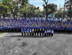 Gubernur Andi Sudirman Serahkan SK ke 6.624 ASN PPPK Pemprov Sulsel Formasi 2024