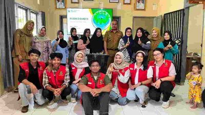 Mahasiswa KKN Tematik Unhas 114 di Desa Lotang Salo Pinrang Gelar Sosialisasi Budidaya Ikan Dalam Ember