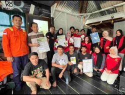 Mahasiswa KKN Tematik Unhas 114 di Desa Sorowako Cegah Kecelakaan Kerja Gelar Sosialisasi Perancangan JSA Pada Kegiatan Pengambilan dan Pengolahan Hydrilla Verticillata