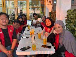 Mahasiswa KKN-T Unhas 114 Latih dan Dampingi Penggunaan Aplikasi SIAPIK Susun Laporan Keuangan Digital UMKM di Kelurahan Cappa Galung Parepare