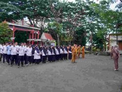 Sekretaris DPRD Bone Pimpin Apel Pagi