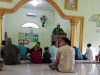 Muda dan Berdaya! Mahasiswa KKN STAI Al Gazali Barru Tampil Percaya Diri Jadi Khatib Jumat