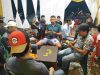 Lomba Domino diCege Pesta Pernikahan